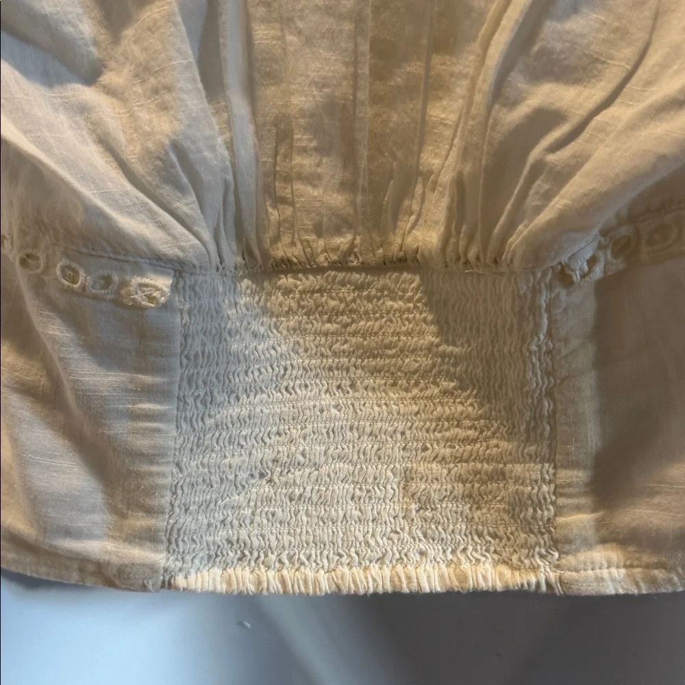 Free People Joi Eyelet Cropped Blouse size Small Off White